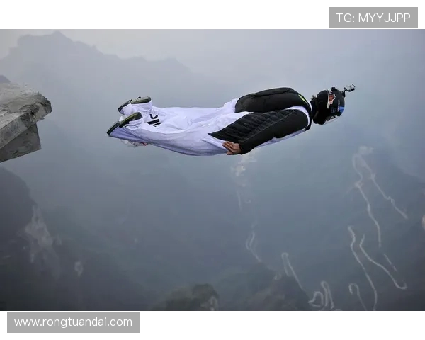 热议极限运动:上海极限运动队如何实现灵活性变革与创新发展 热议极限运动:上海极限运动队如何实现灵活性变革与创新发展