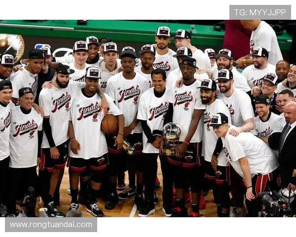 2015年NBA总决赛回顾马刺与热火的巅峰对决与传奇时刻 2015年NBA总决赛回顾马刺与热火的巅峰对决与传奇时刻