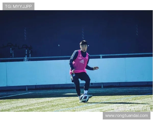 安郅与苏维埃翼的精彩对决揭示足球战术与团队协作的魅力与挑战