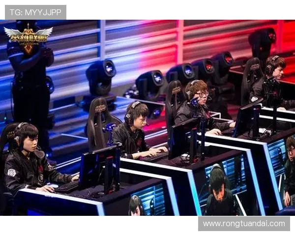 EDG战队在冠军杯积分榜上以58分稳居第一名展现强劲实力