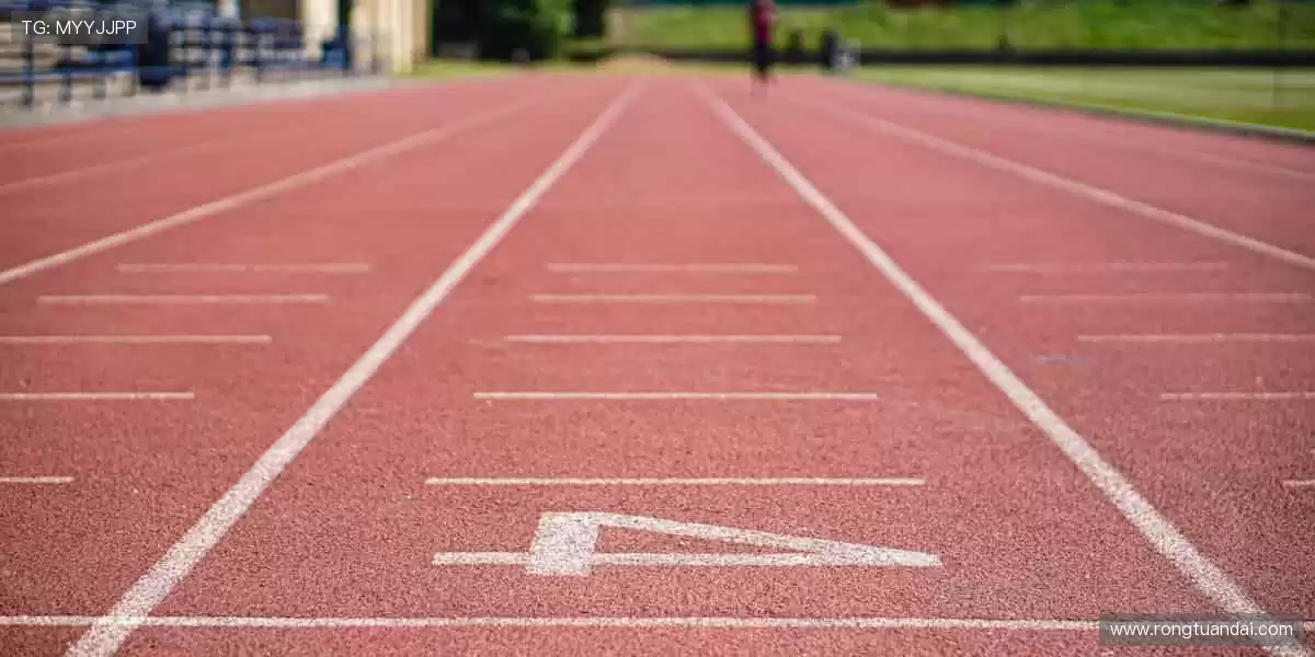 ⚽ 实时直播，让你身临其境感受赛场心跳！📺